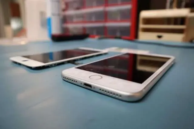 Repaired iPhones on the workbench